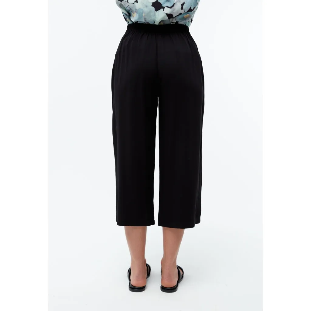 Anna Lenzing culotte in black