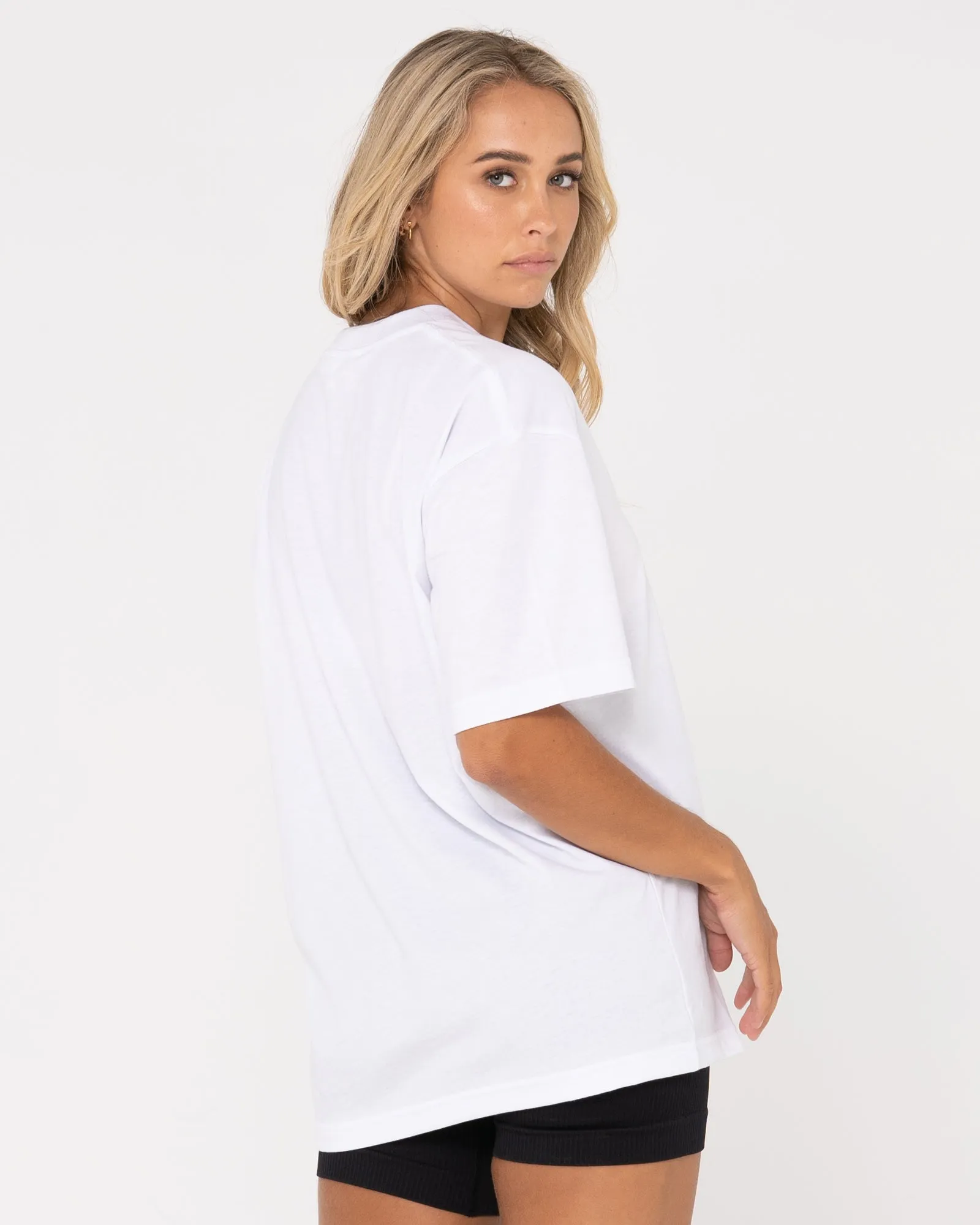 BLANKS OVERSIZED FIT TEE
