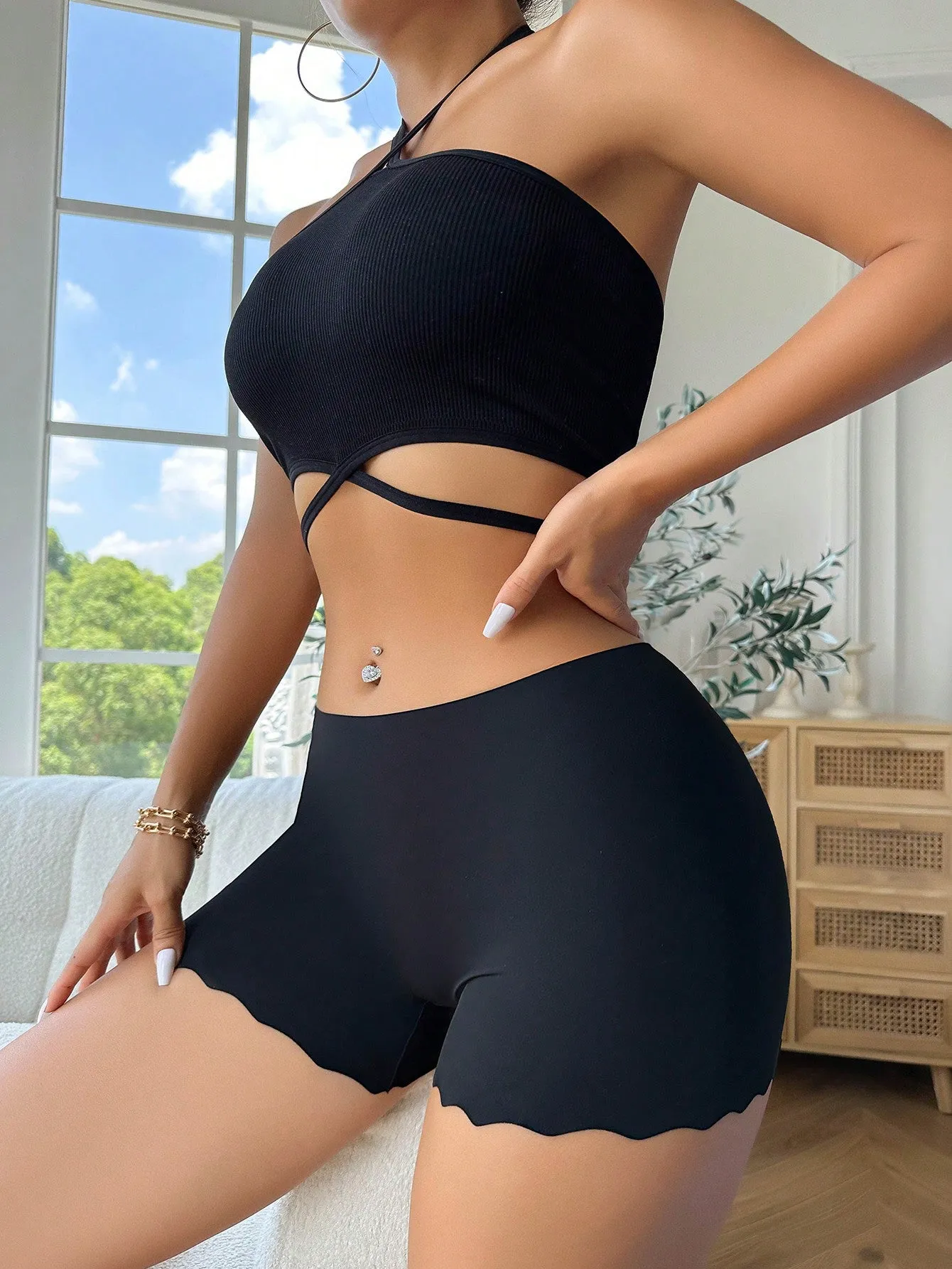 Boyshorts Unicolor con Ribete en Abanico