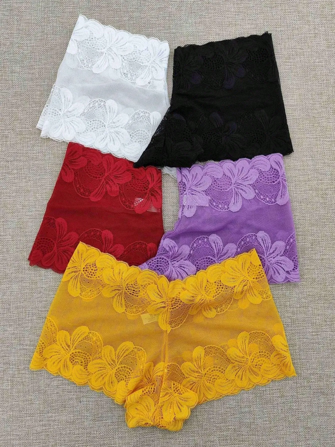 Bragas Sexy de Encaje en Cherry Vibes para Mujeres