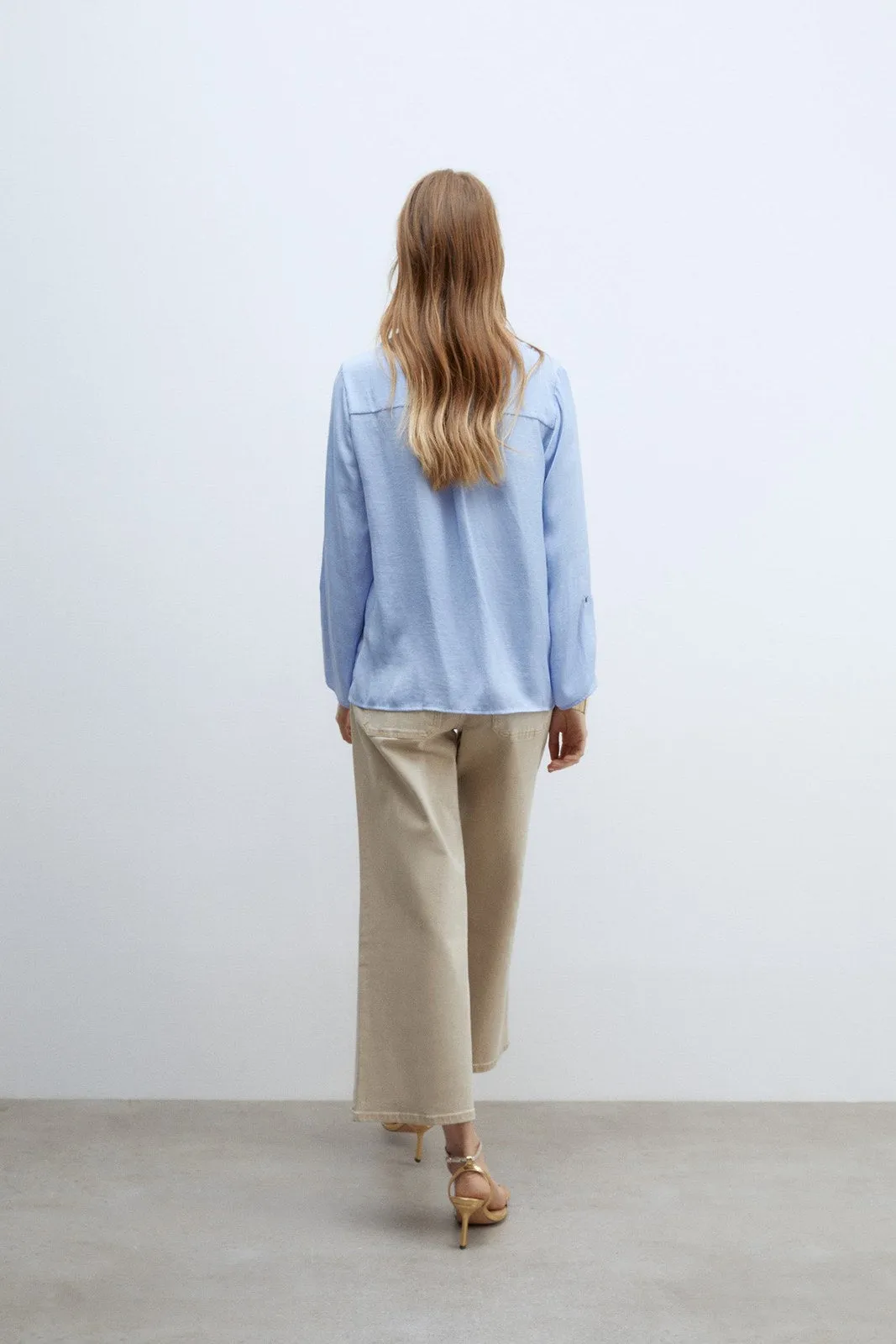 Buttons loose-fit blouse - Light Blue