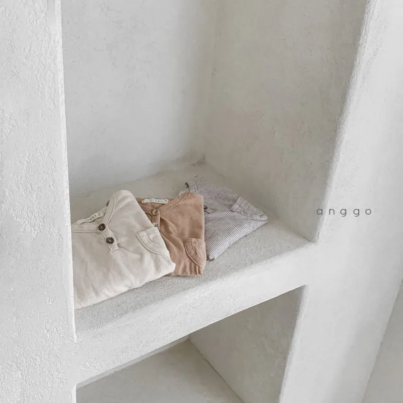Calli LS Tee