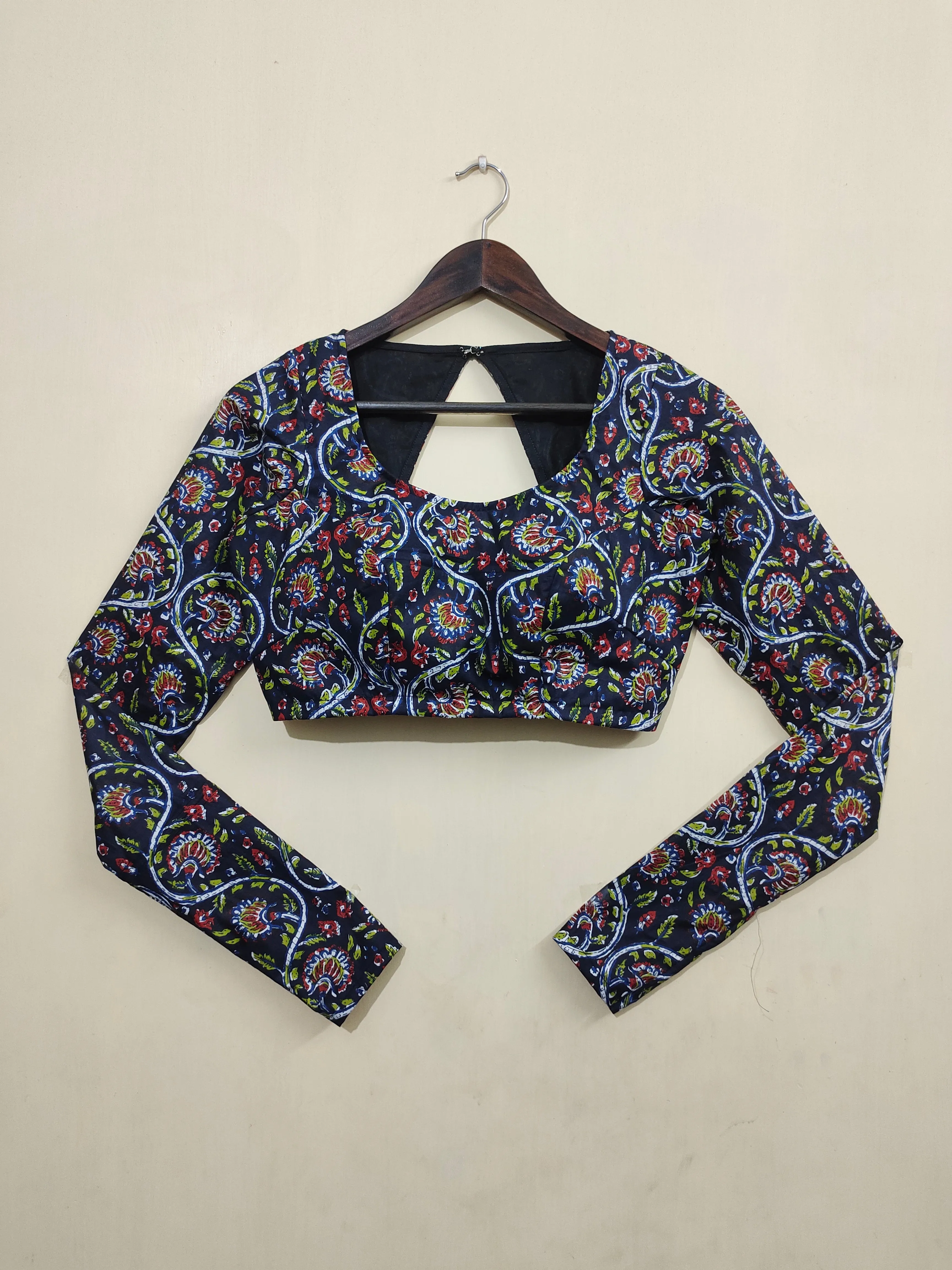 Churi: Black Full Sleeve Cotton Printed Backless Blouse