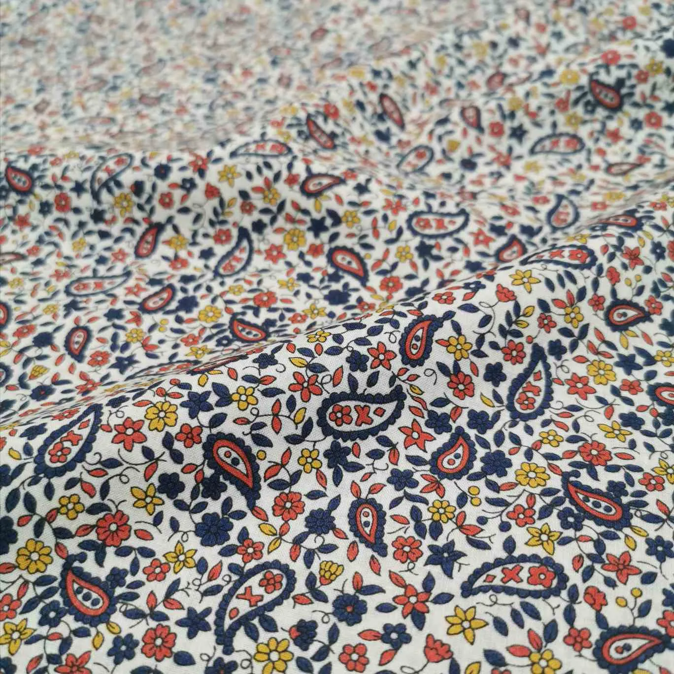 Cotton, Paisley in Miniature