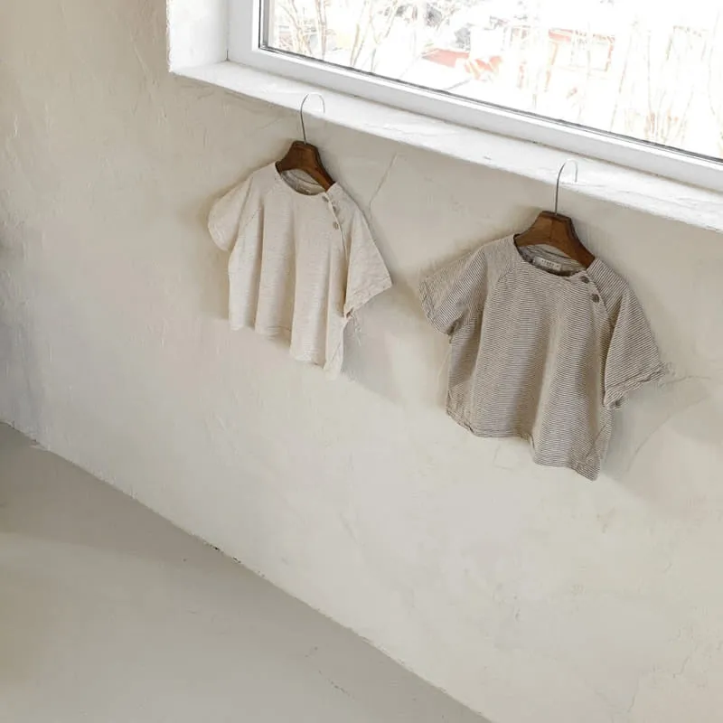 Coucou Button Tee