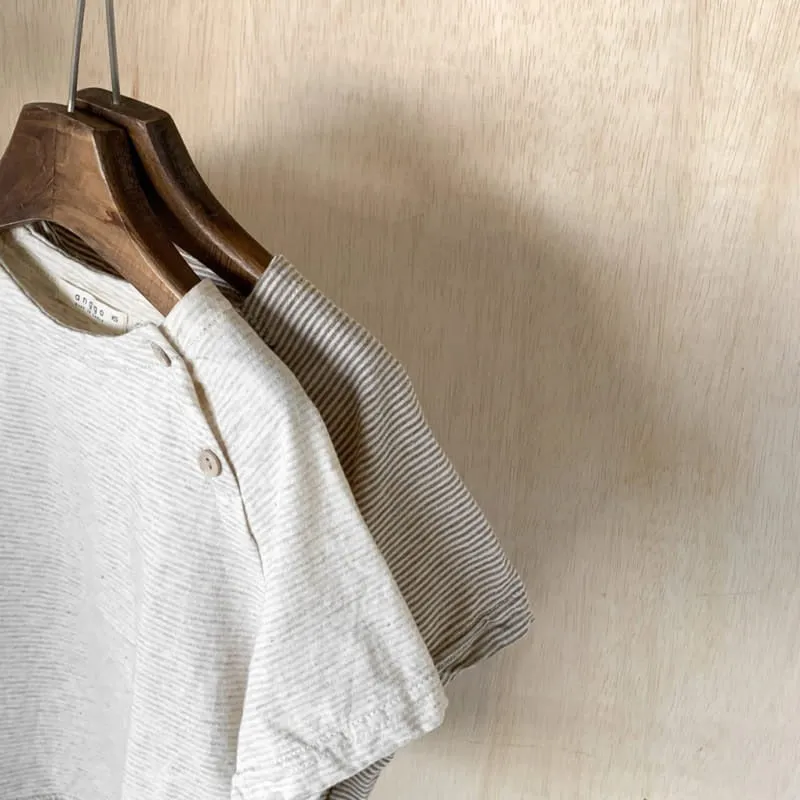 Coucou Button Tee