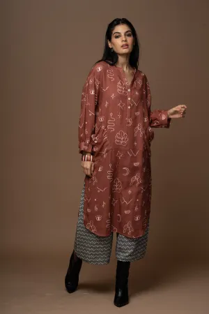 Deep Rust Dara Kurta in the Passing Through Pattern