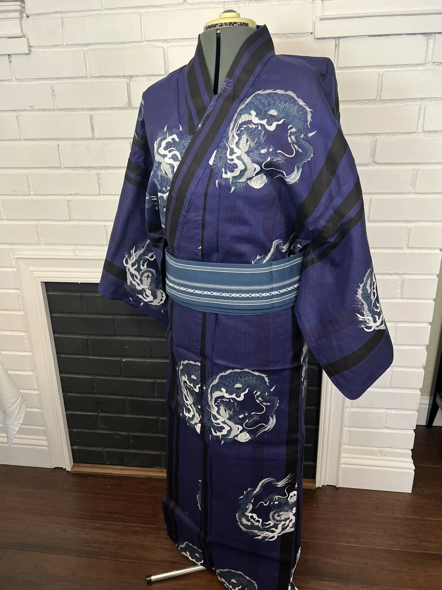 Japanese Traditional Men's Navy YUKATA Full 3pc Set / Size: S-M, Yukata, Obi, Himo String - Dragon Design