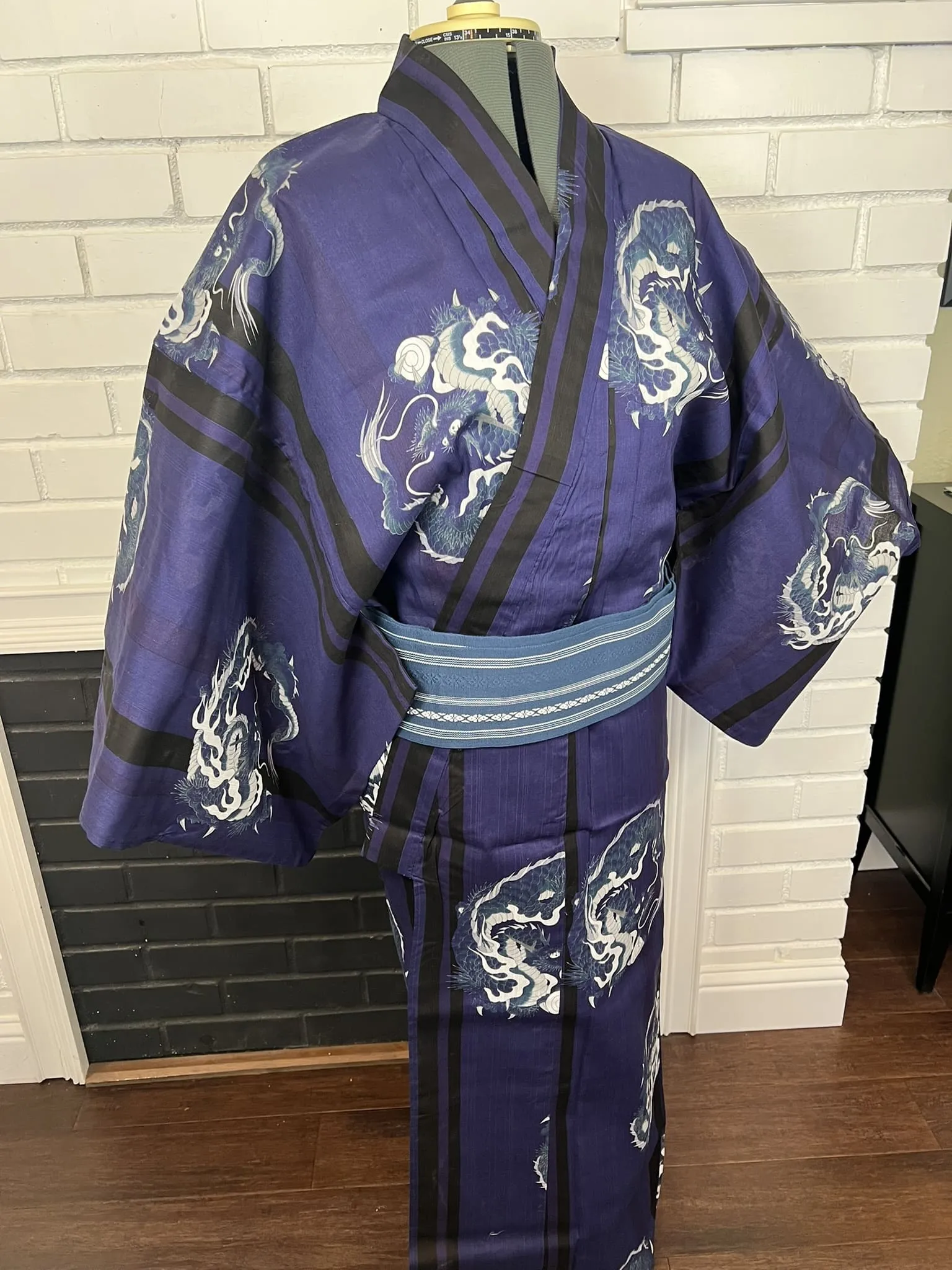 Japanese Traditional Men's Navy YUKATA Full 3pc Set / Size: S-M, Yukata, Obi, Himo String - Dragon Design