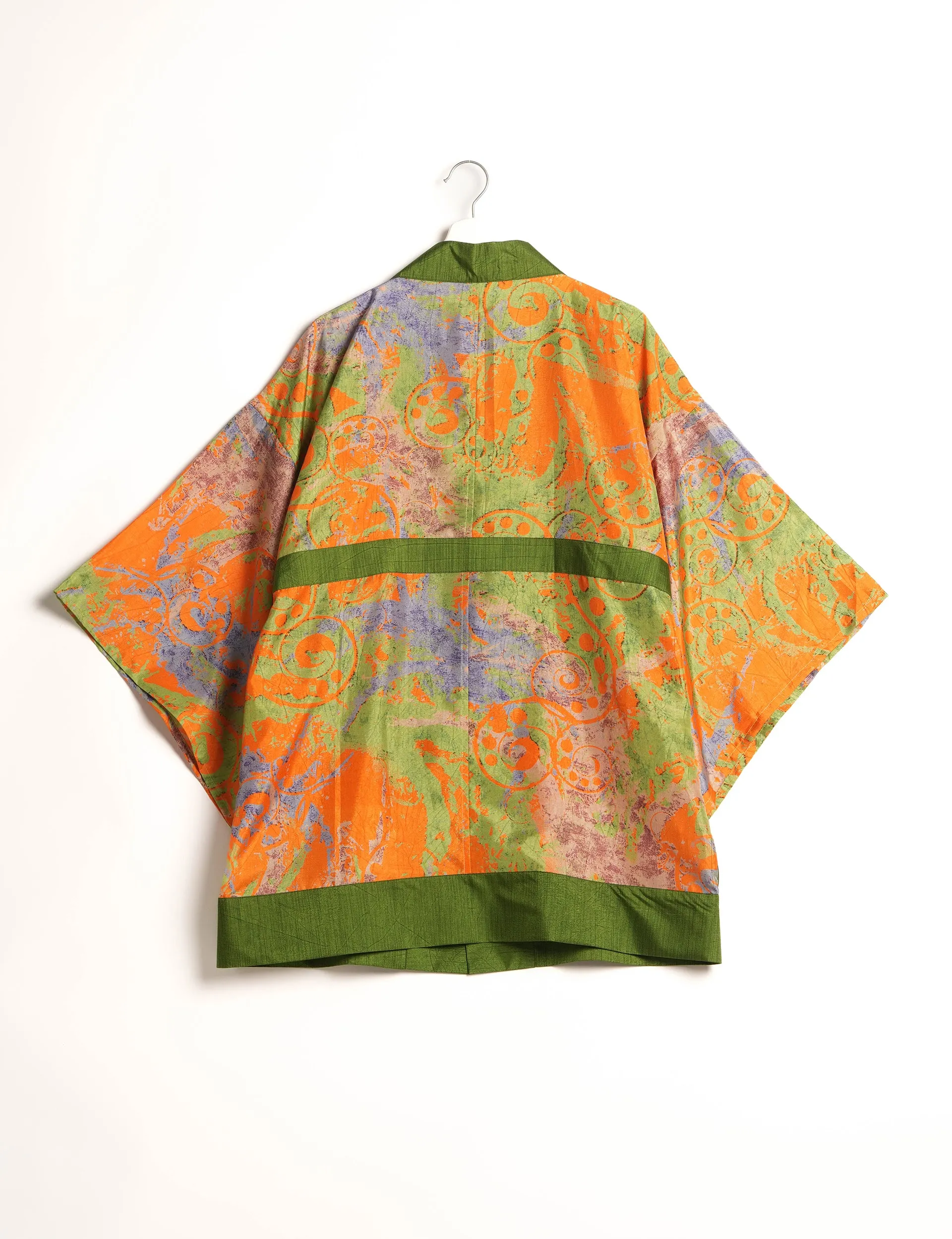 KIMONO