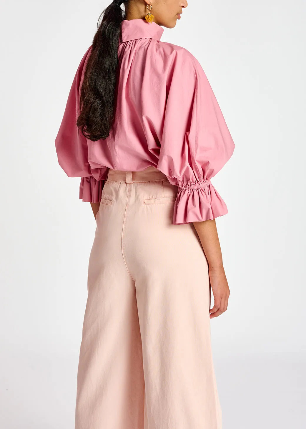 Light pink voluminous cotton top with high collar