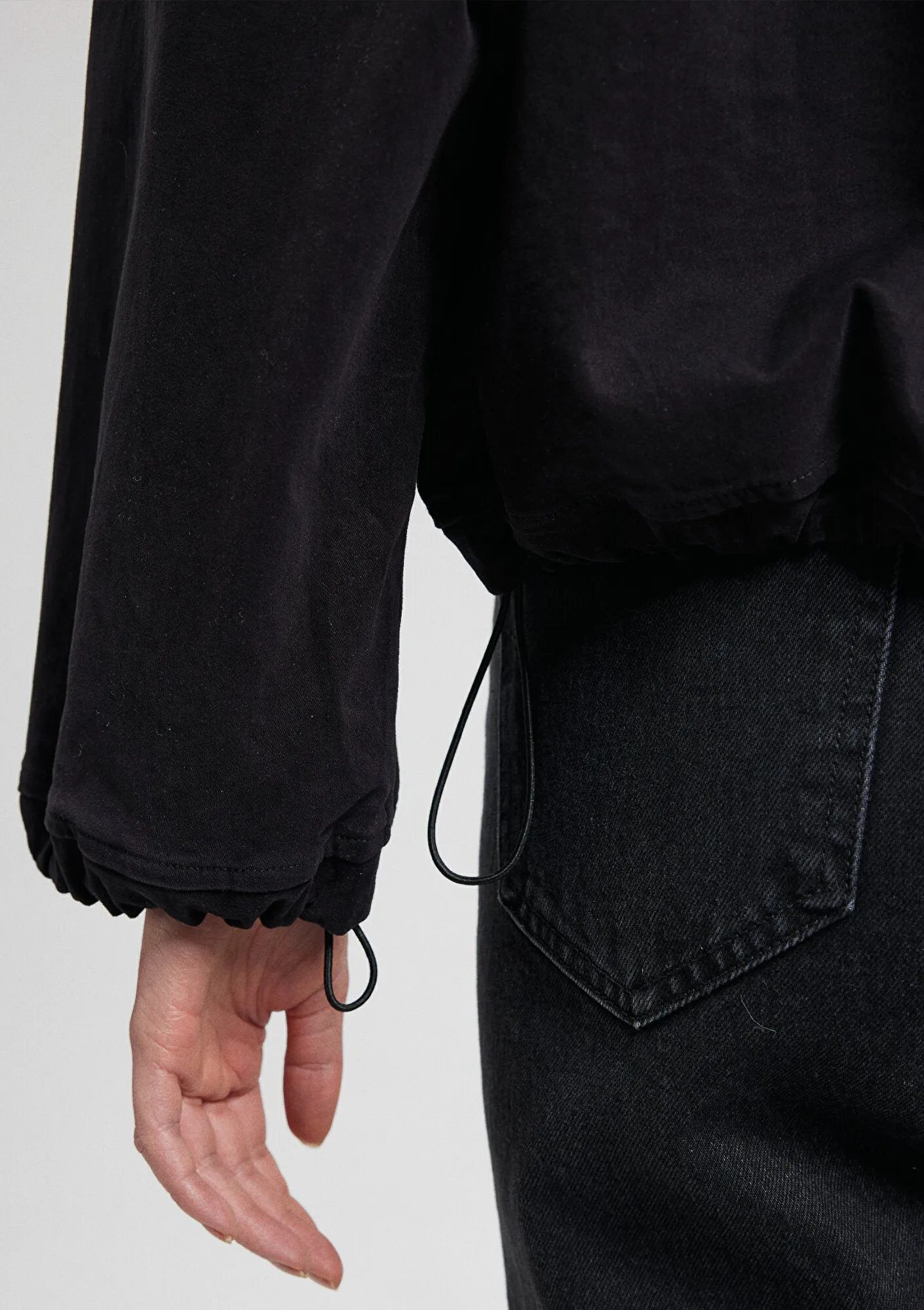 MV91 Printed Black Sweatshirt