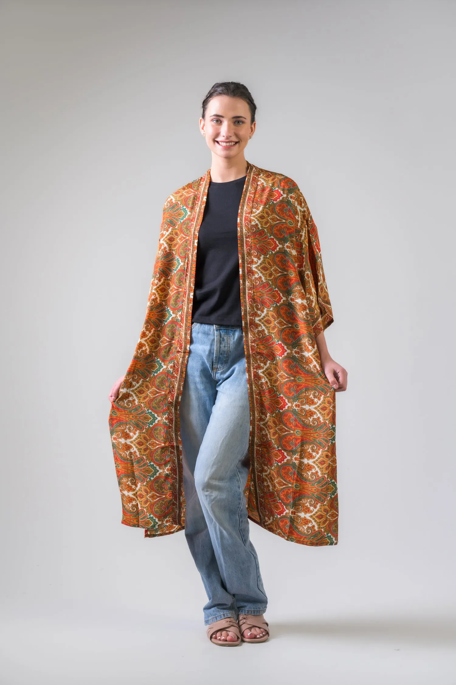 Naharia Kimono