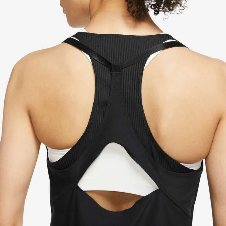 Nike Women's Dri-FIT Advantage Novelty Tank (Black)