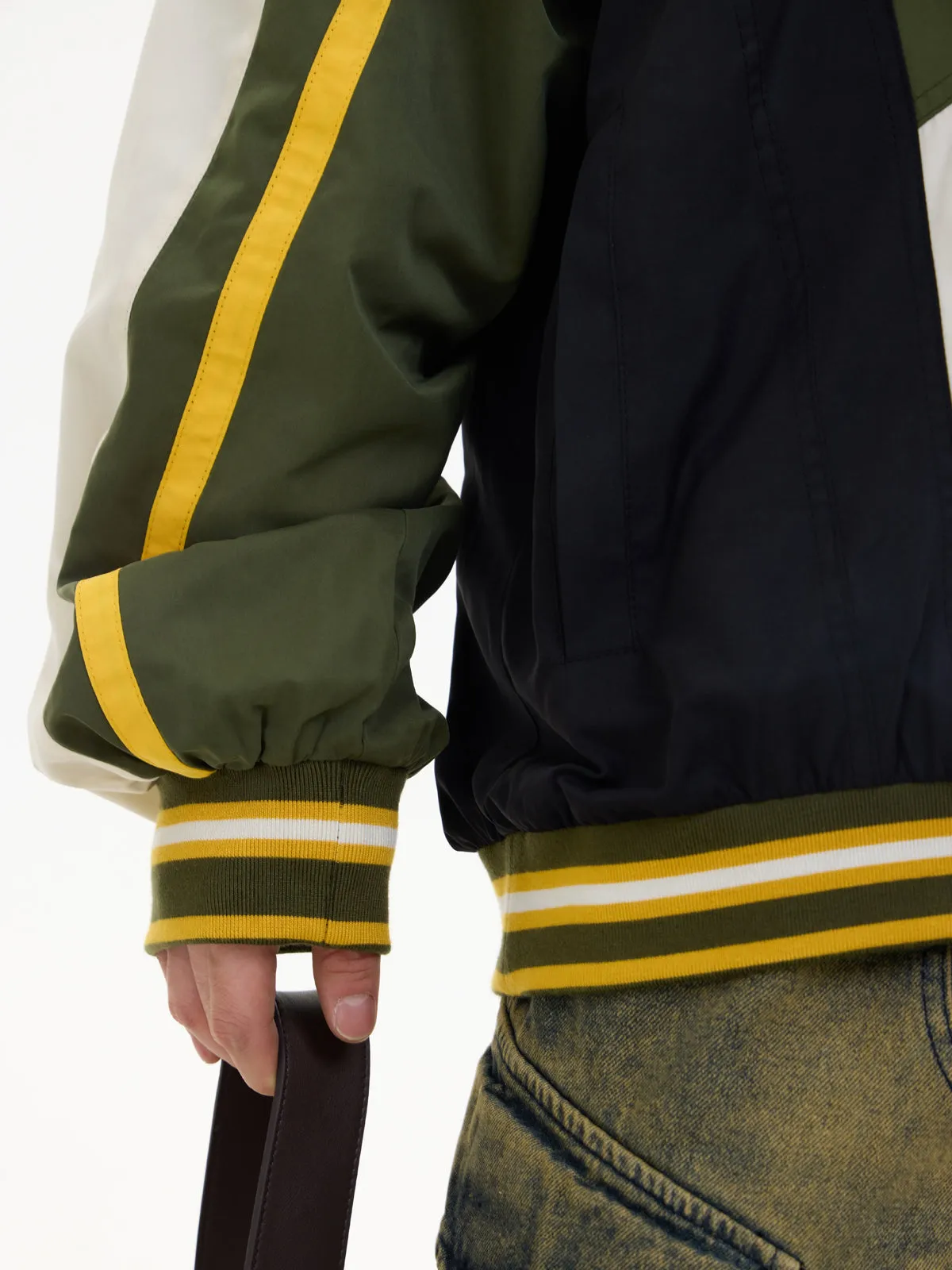 Oversized contrast color pullover