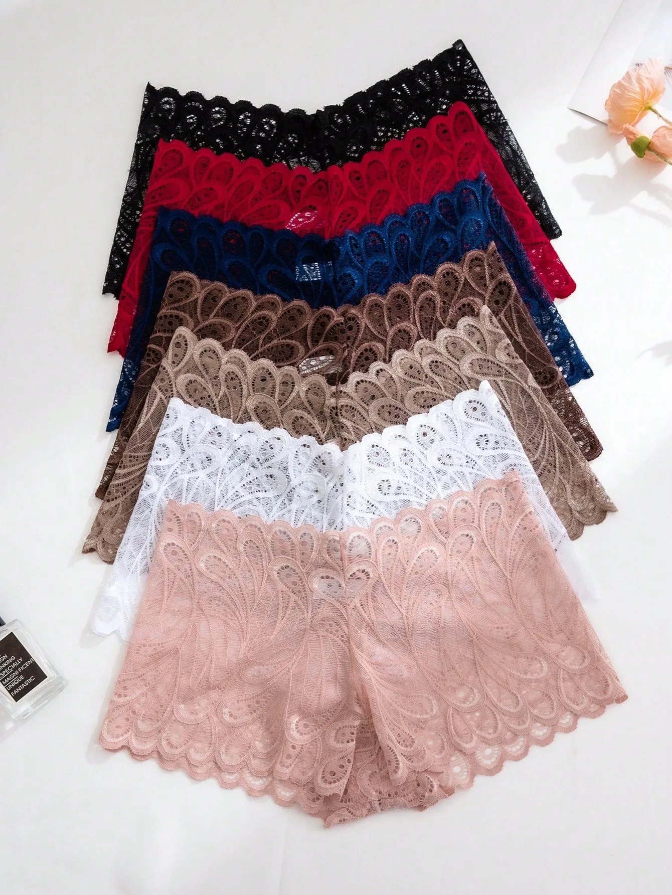 Panties Sexis de Encaje en Cherry Vibes -