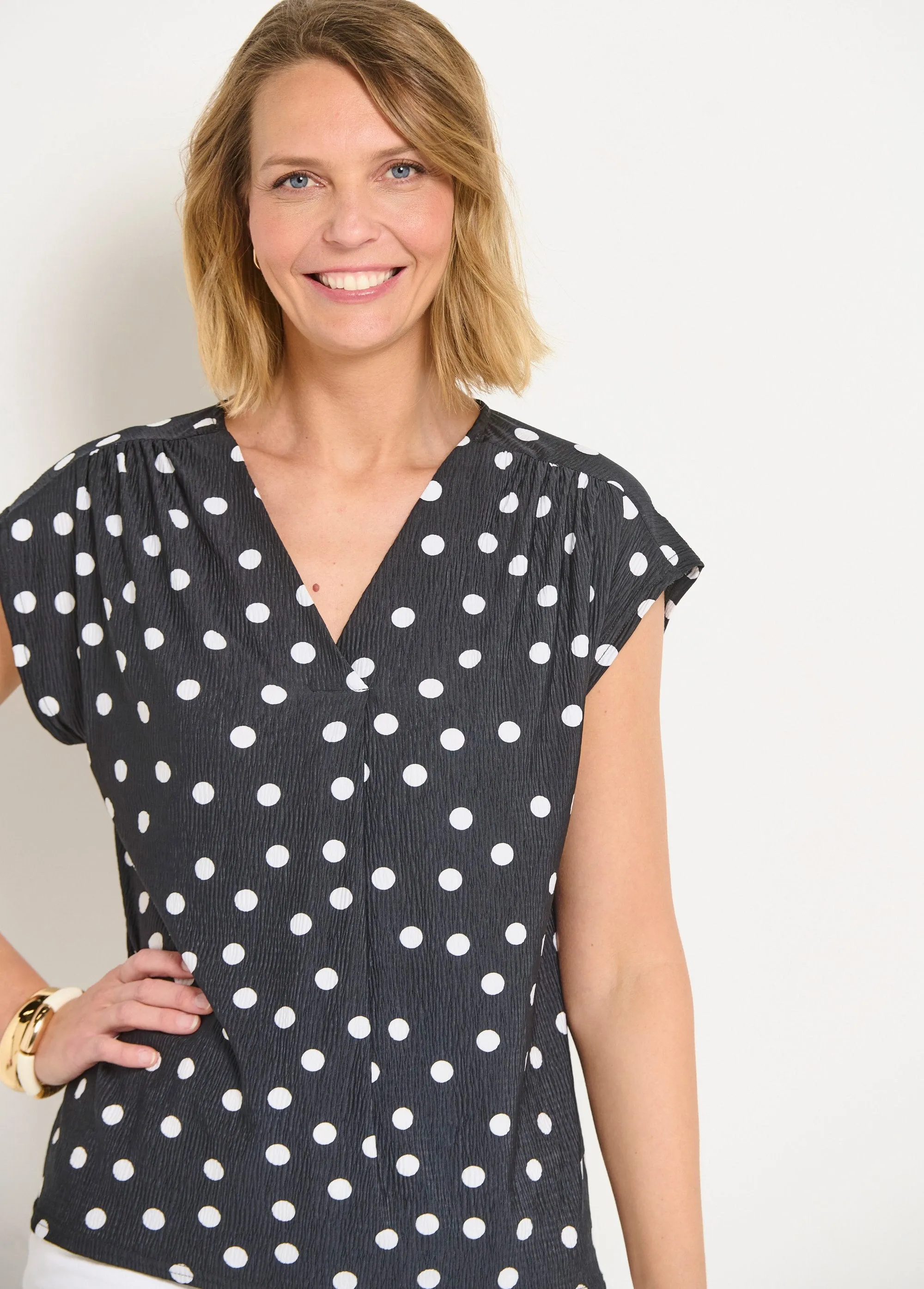 Polka dot print tunic with V-neck and kimono sleeves