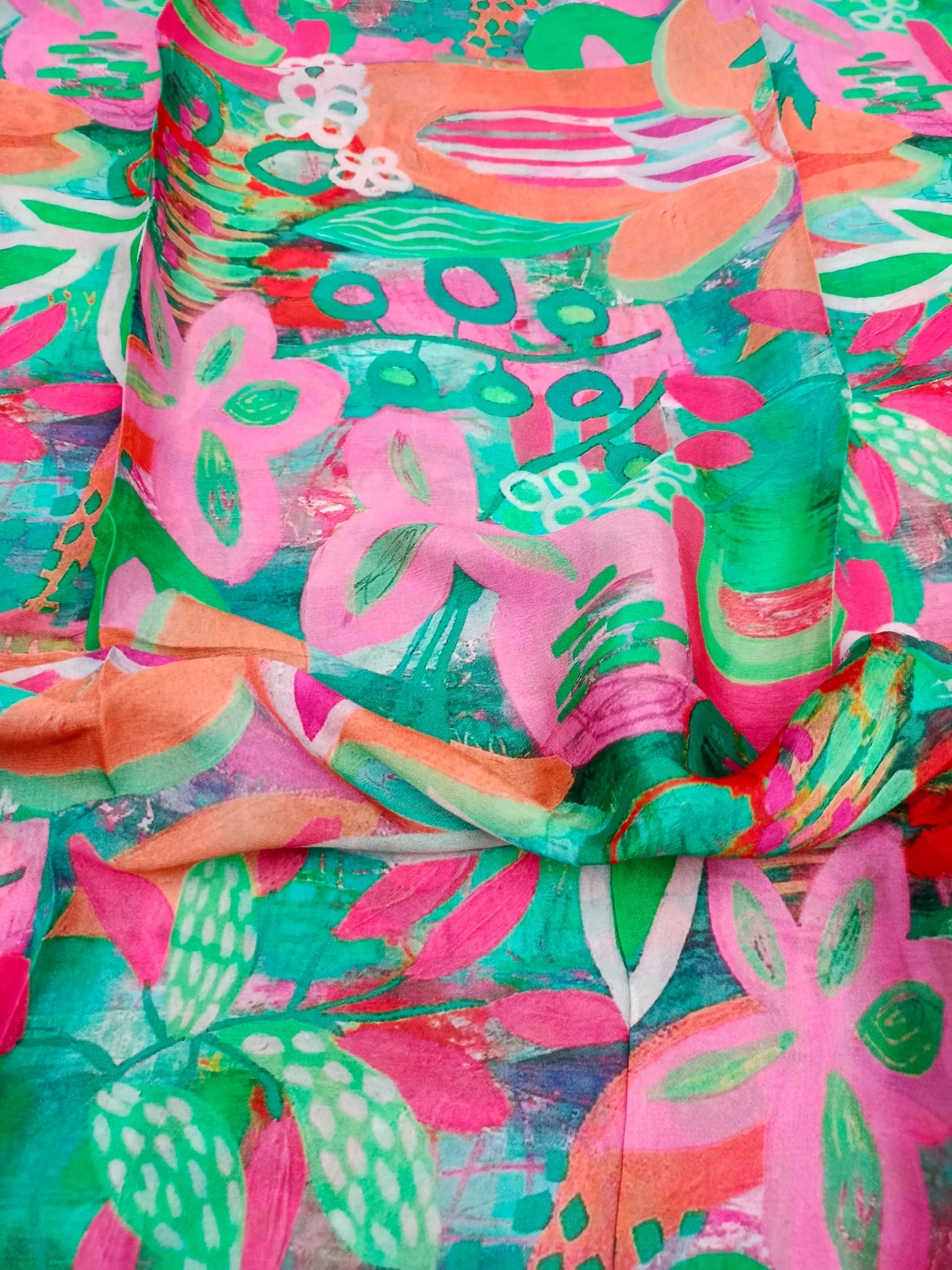 Pure Crushed Chiffon Chinon Digital Printed Fabric