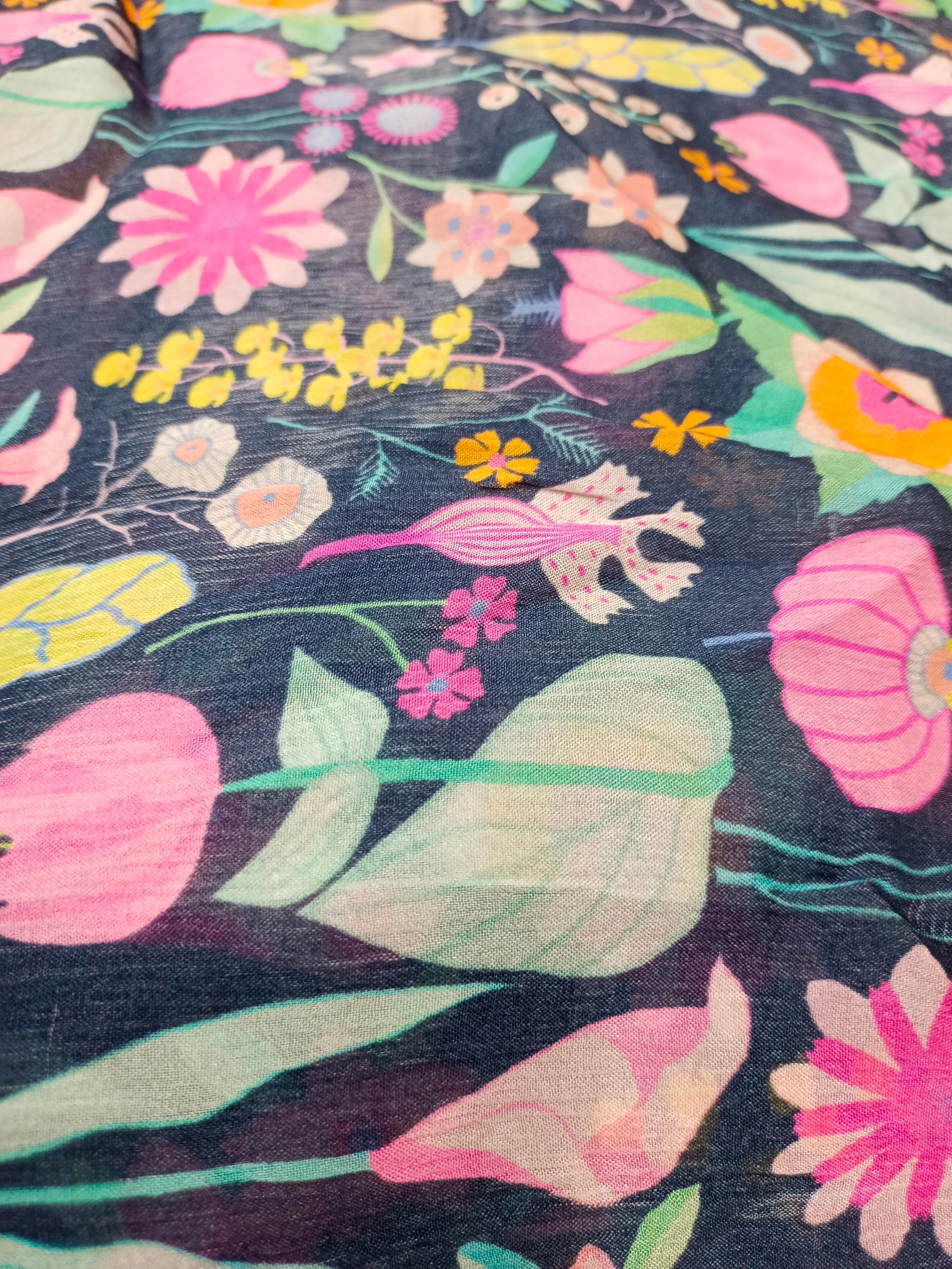 Pure Crushed Chiffon Chinon Digital Printed Fabric