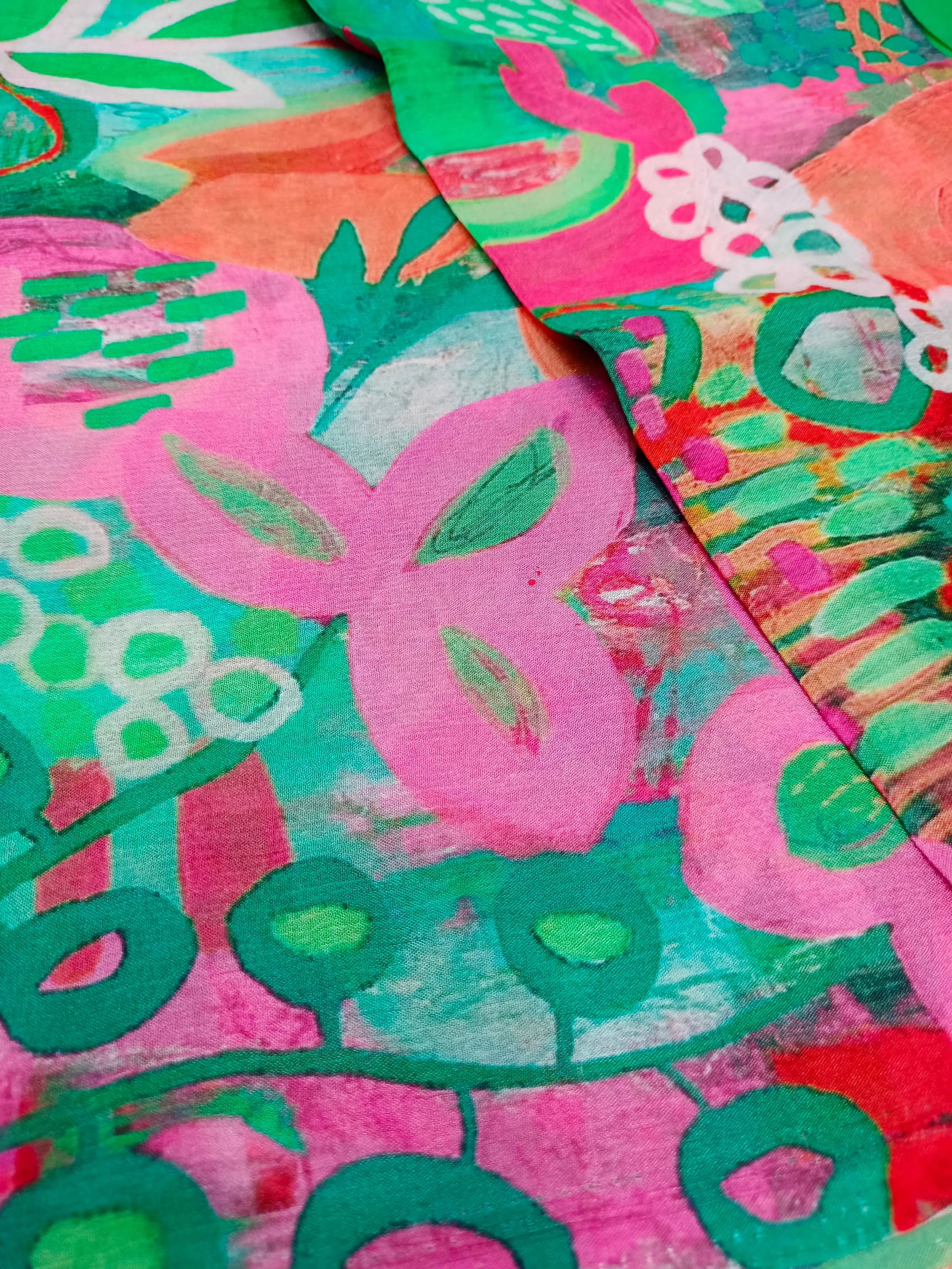 Pure Crushed Chiffon Chinon Digital Printed Fabric