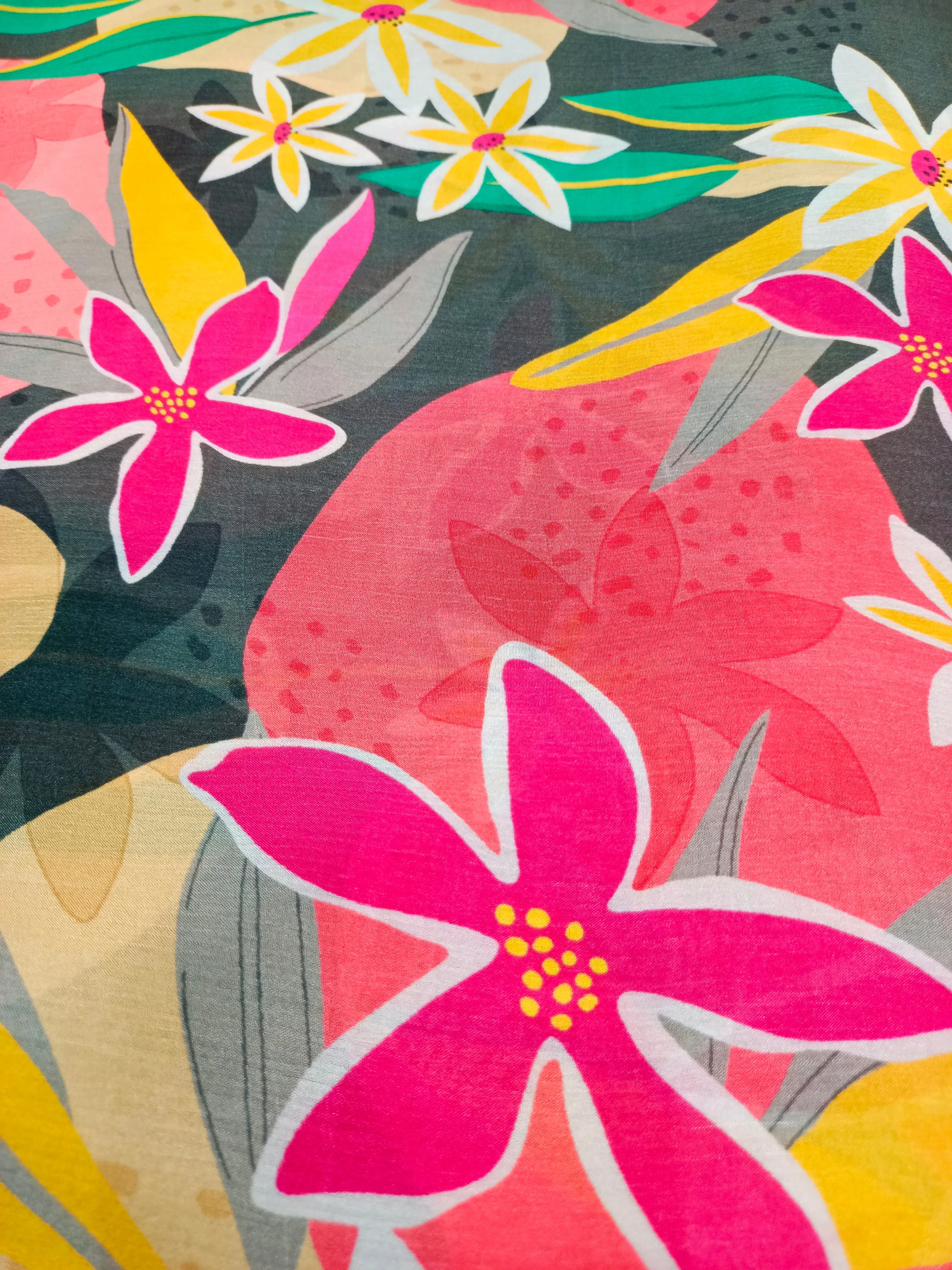 Pure Crushed Chiffon Chinon Digital Printed Fabric