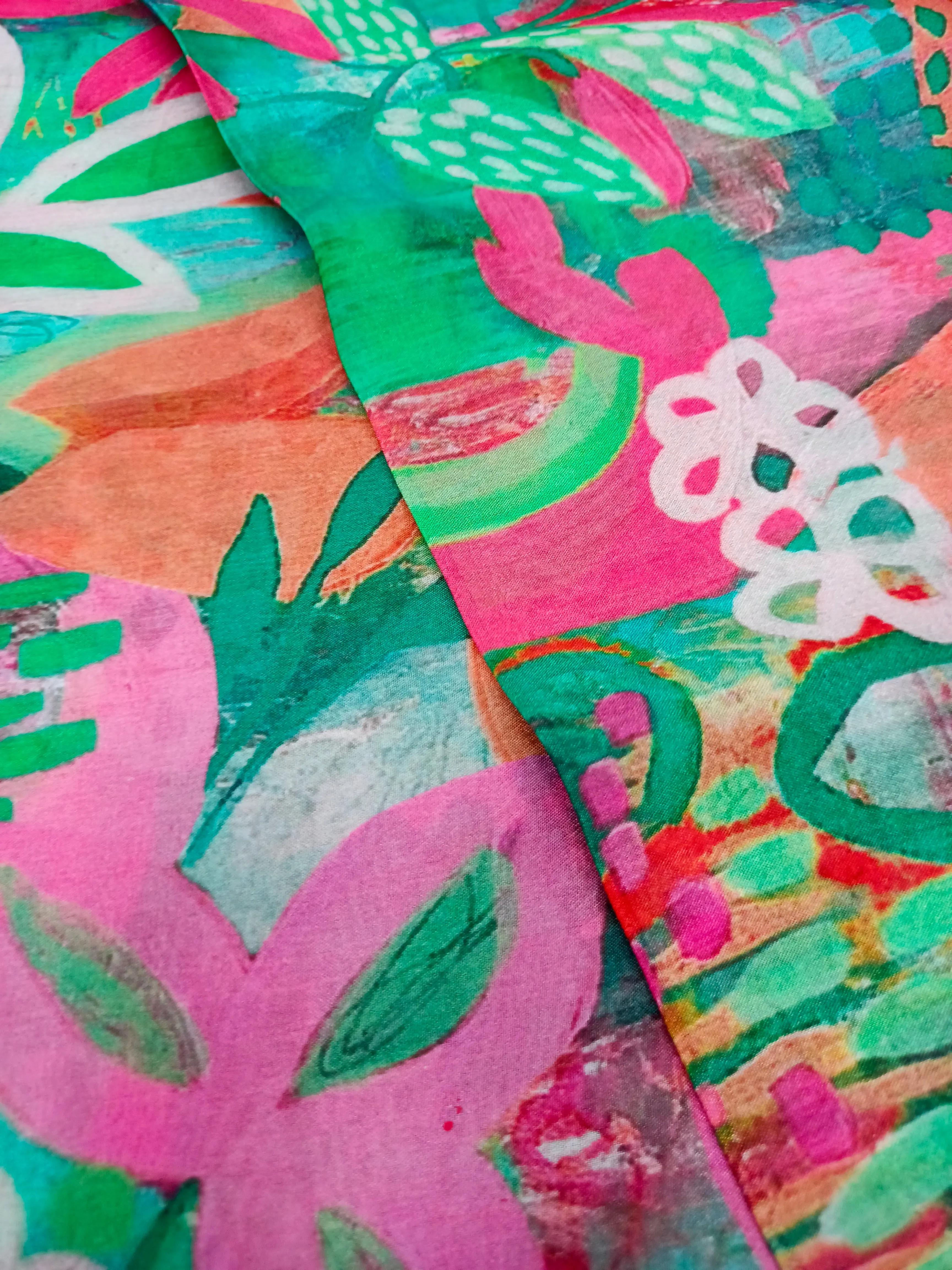 Pure Crushed Chiffon Chinon Digital Printed Fabric