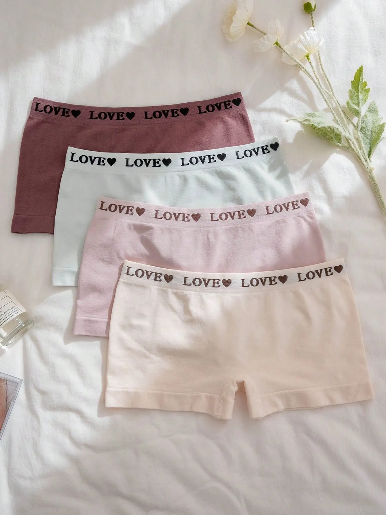 Set de 4 calzoncillos bóxer cómodos para mujeres en