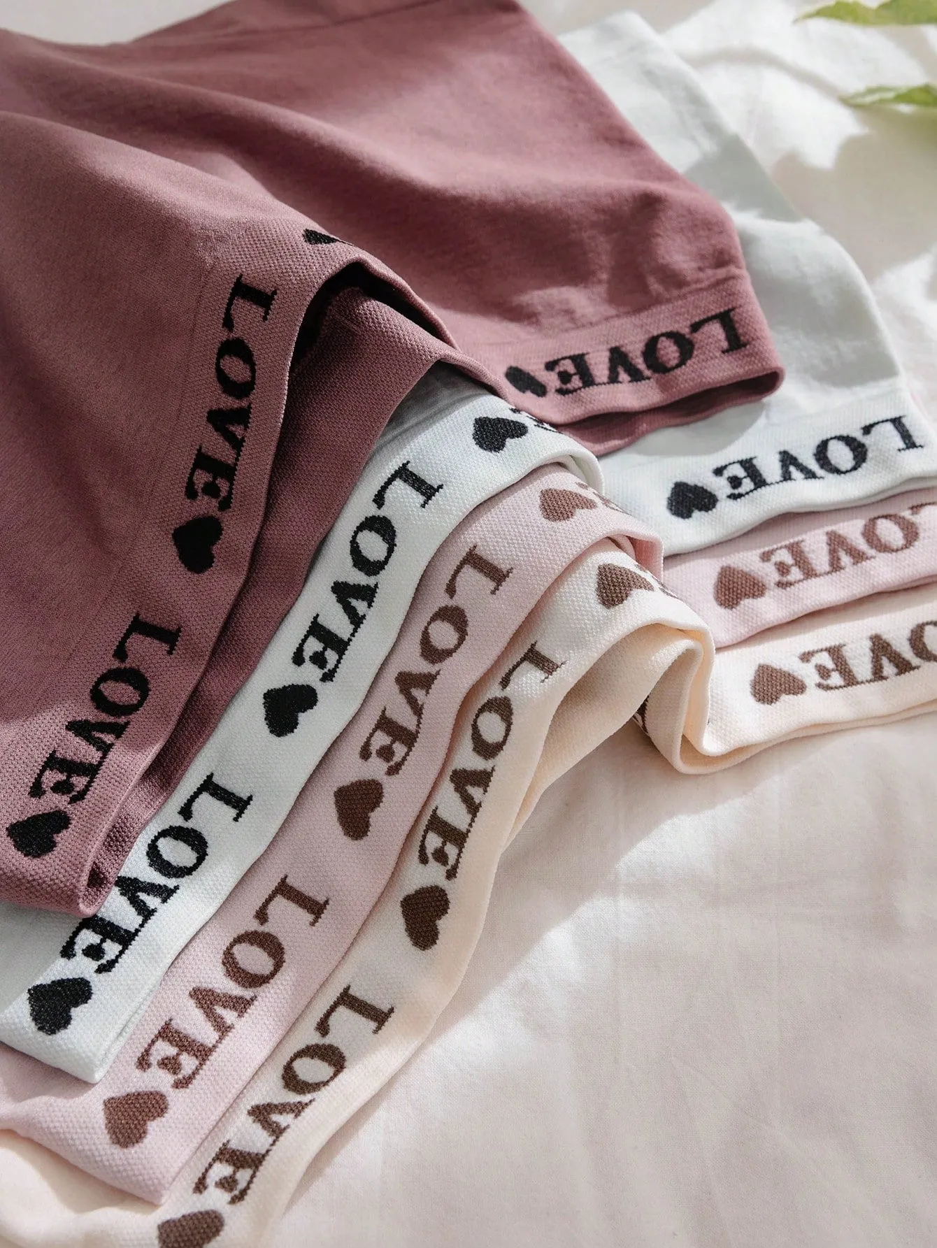 Set de 4 calzoncillos bóxer cómodos para mujeres en