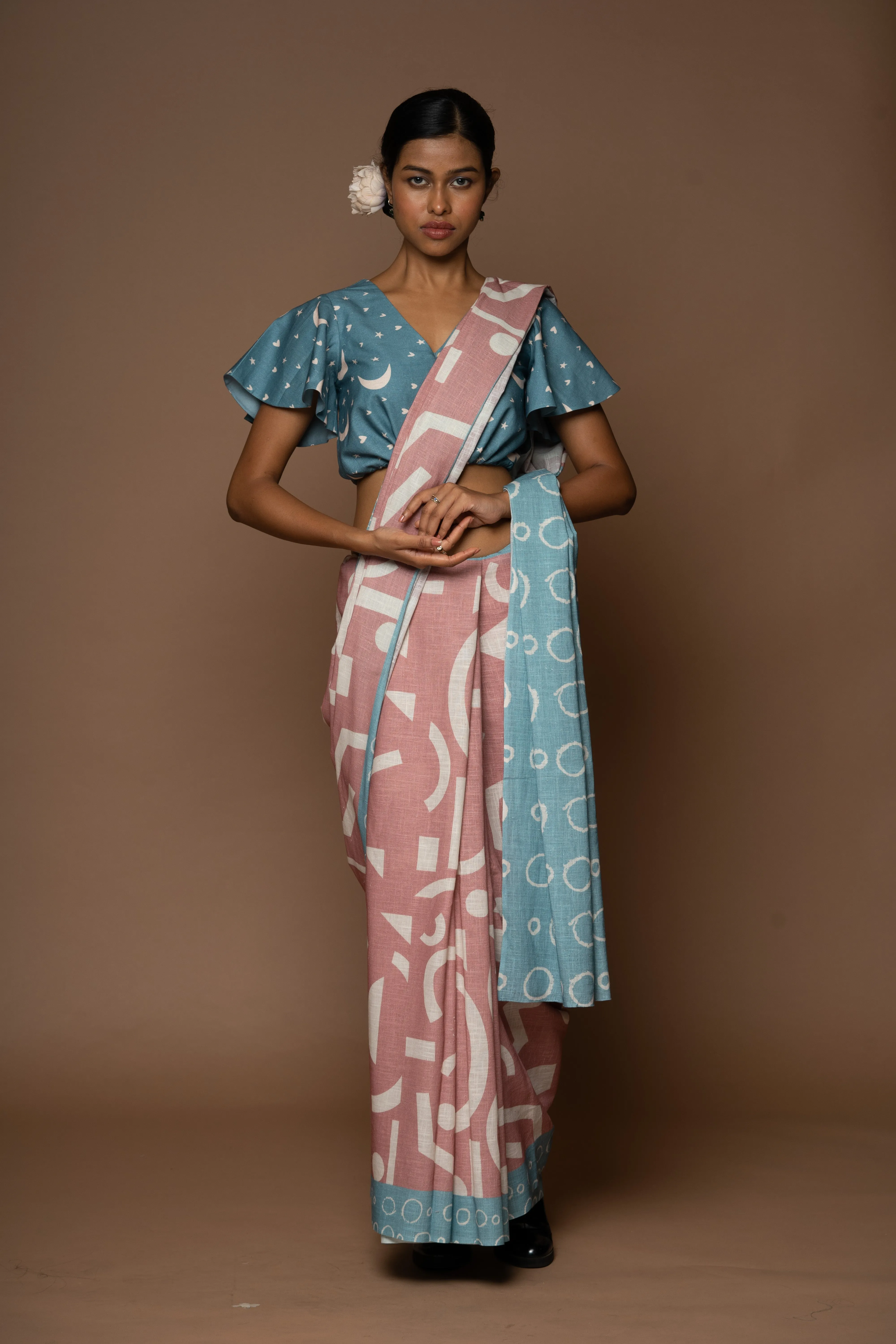 Swaying Shapes Linen Sari