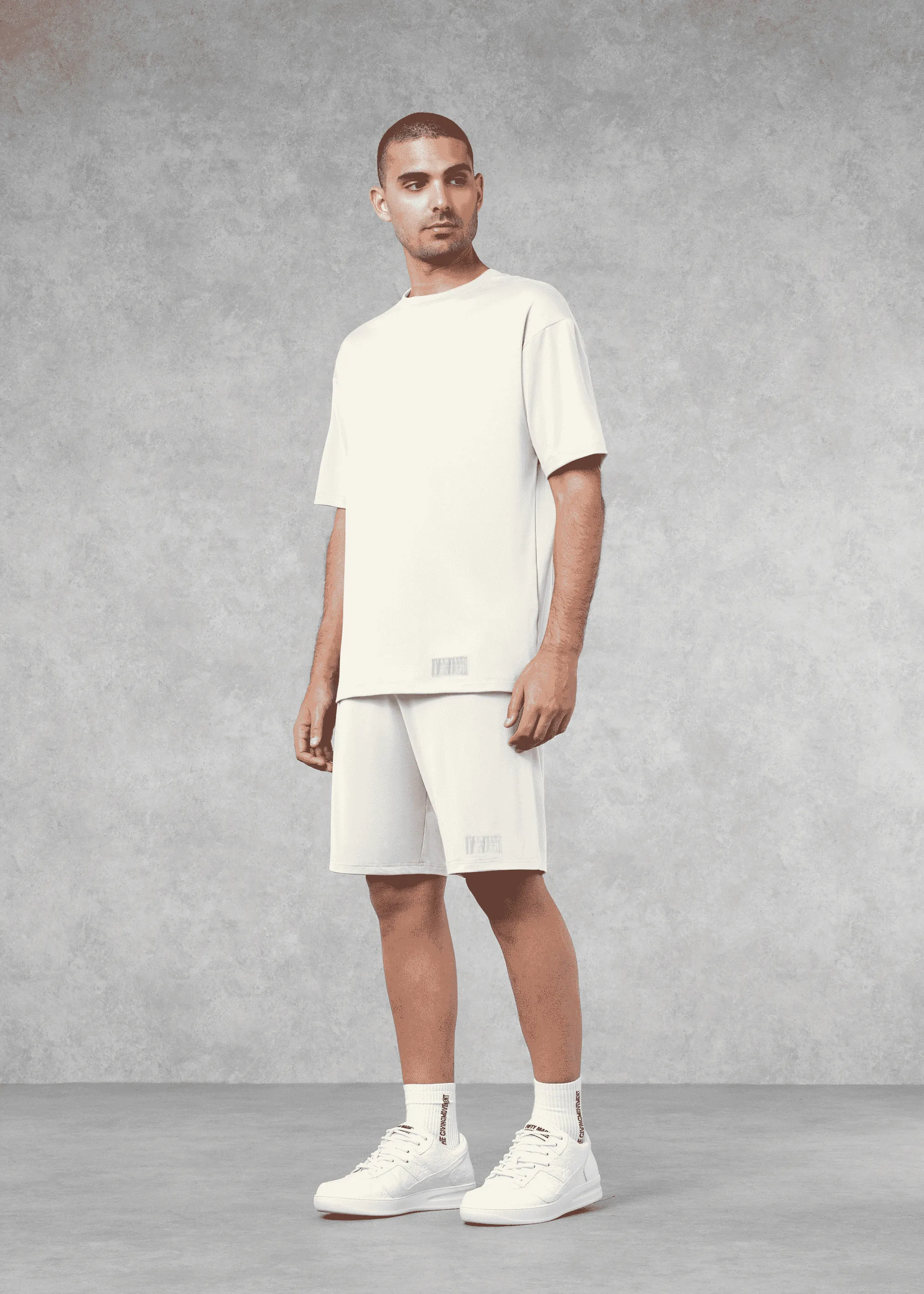 THE GIVING MOVEMENT SOFTSKIN OVERSIZED T- SHIRT
