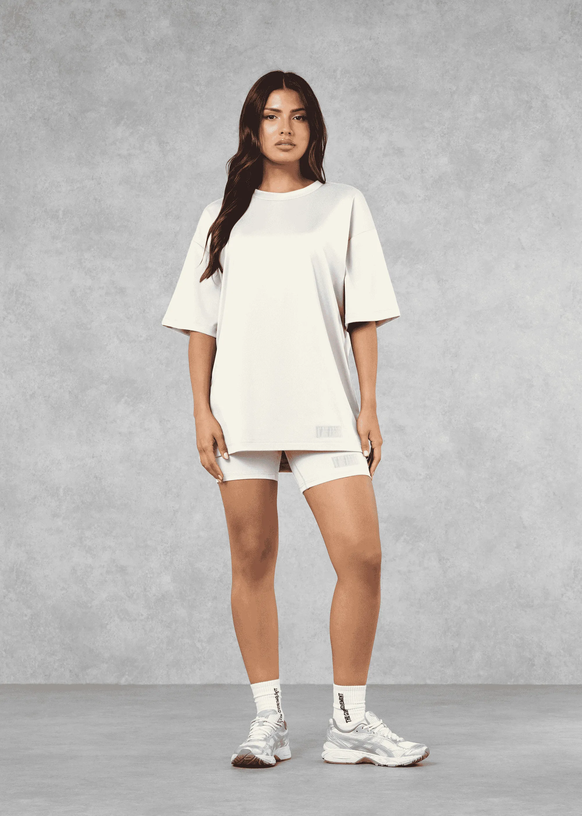 THE GIVING MOVEMENT SOFTSKIN OVERSIZED T- SHIRT