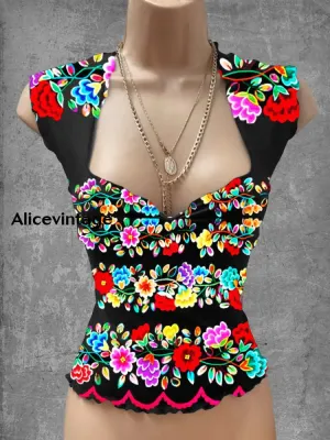 Vintage Mexican Floral Art Print V-Neck Casual Top