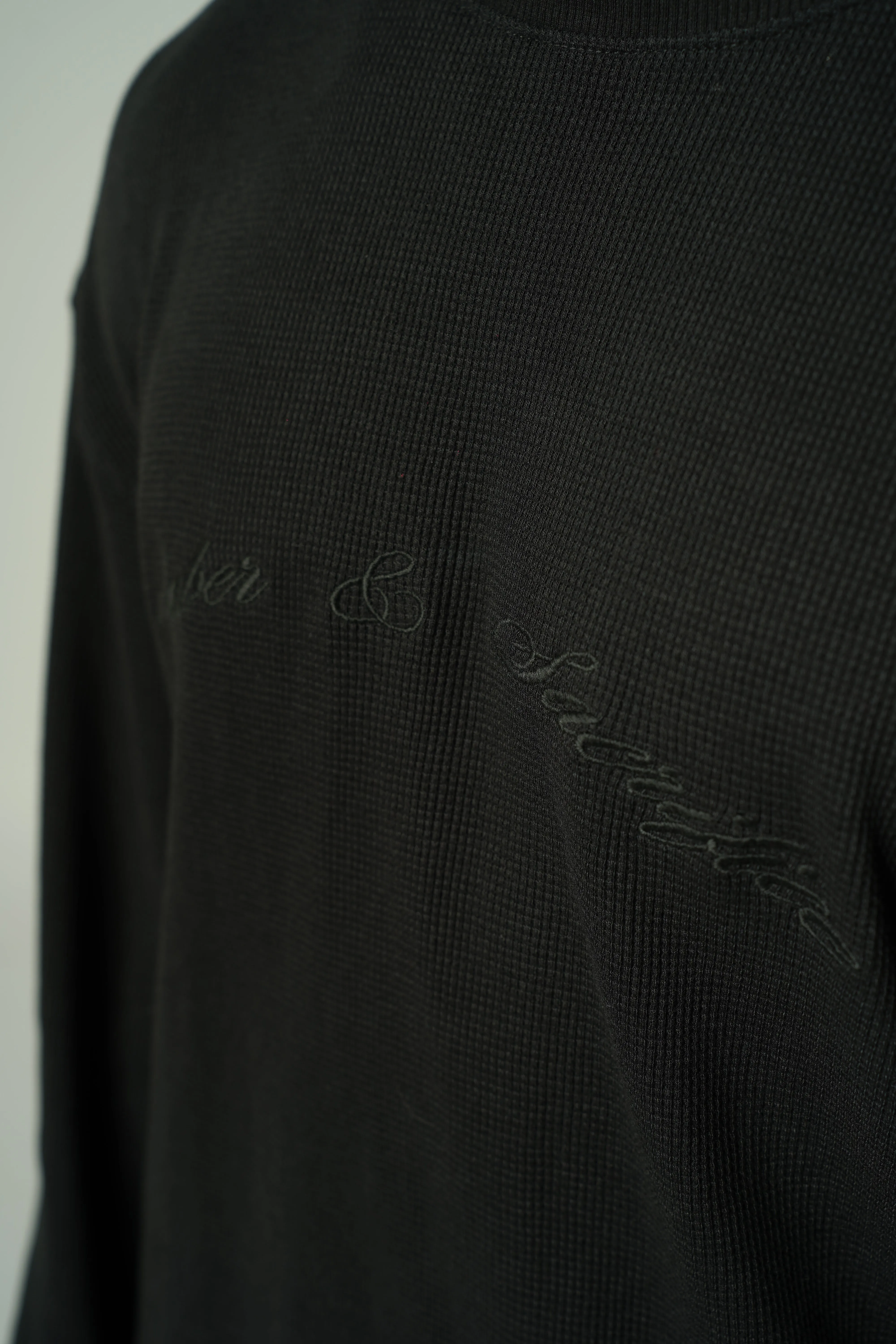 Waffle Long Sleeve T-Shirt [BLACK]