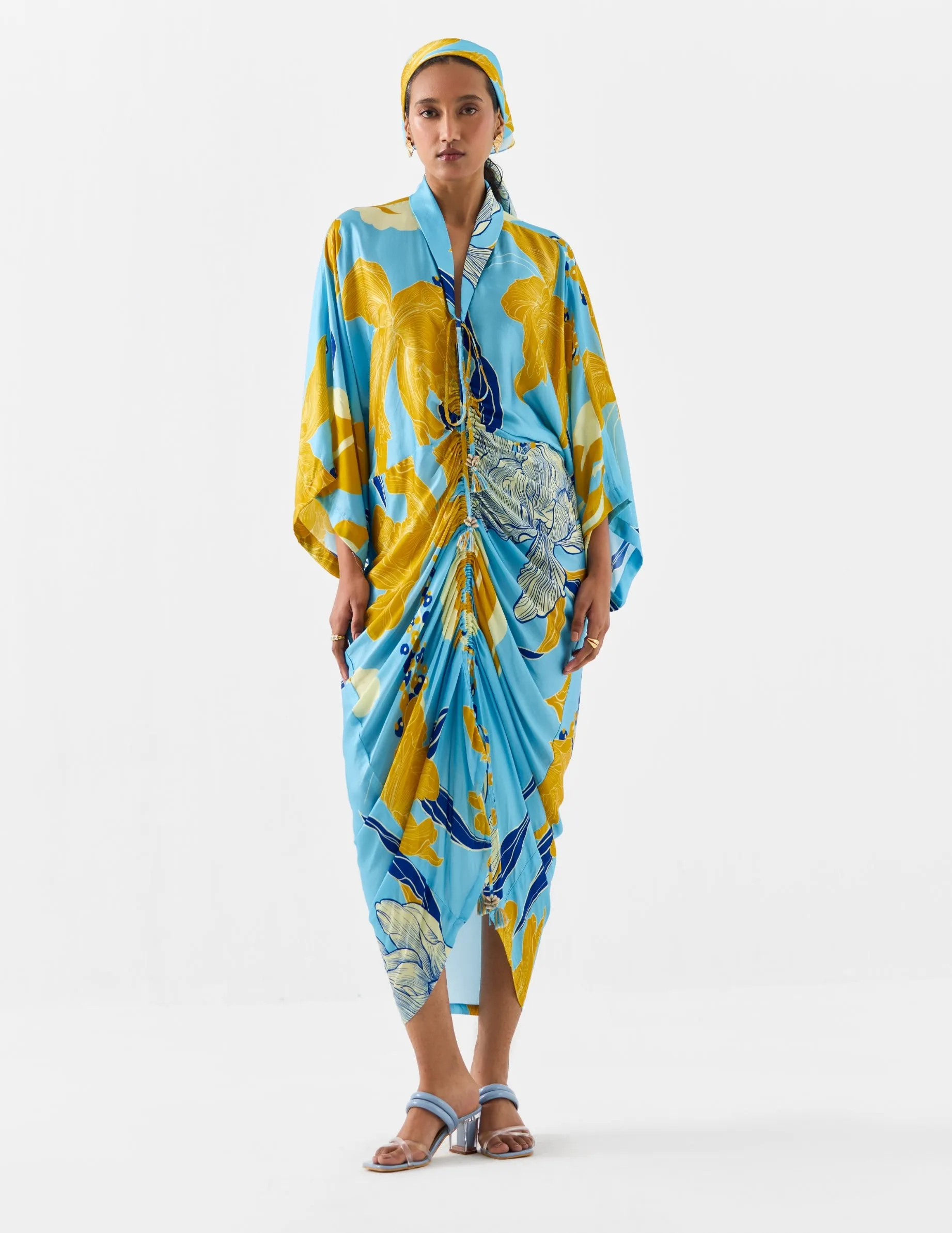 White rose blue kaftan