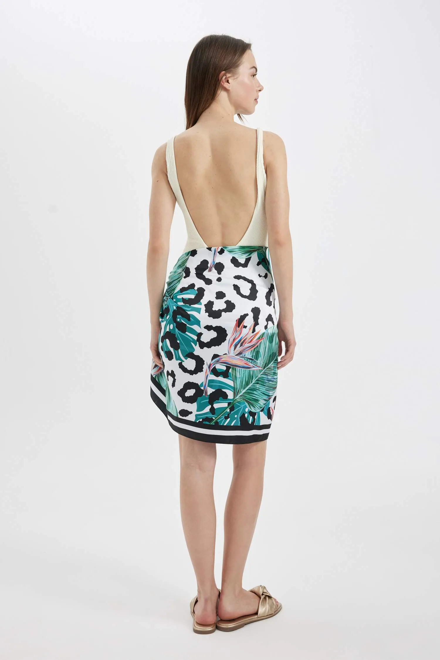 Women's Zebra Patterned Long Pareo