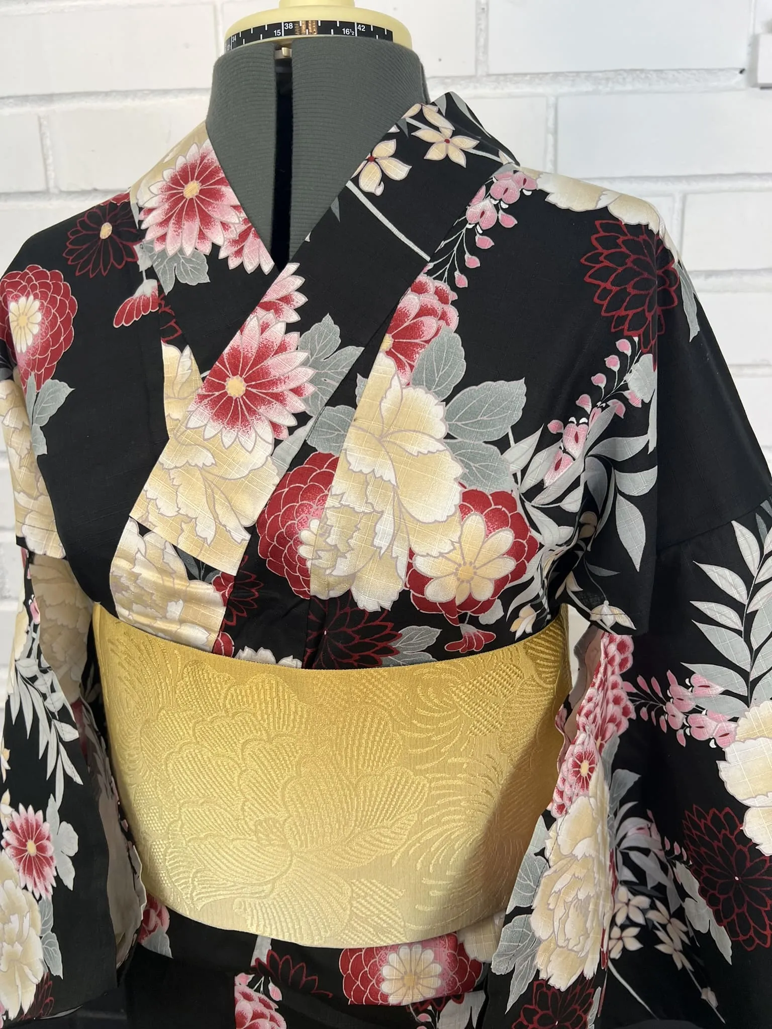 YUKATA and OBI 2 pc set, Black Chrysanthemum & Peony, Size: M / Japanese Traditional Women's Yukata and Han-haba Obi