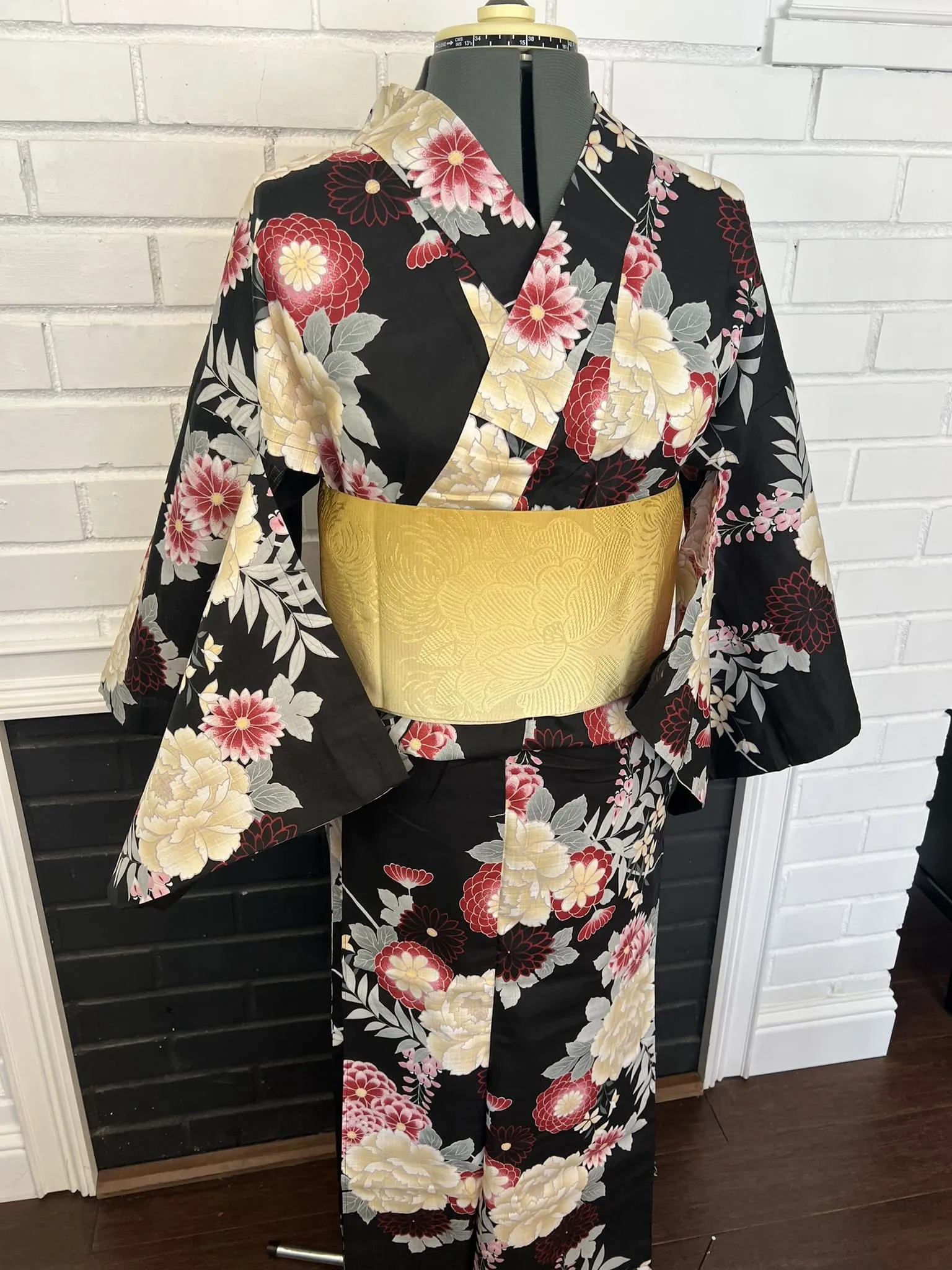YUKATA and OBI 2 pc set, Black Chrysanthemum & Peony, Size: M / Japanese Traditional Women's Yukata and Han-haba Obi