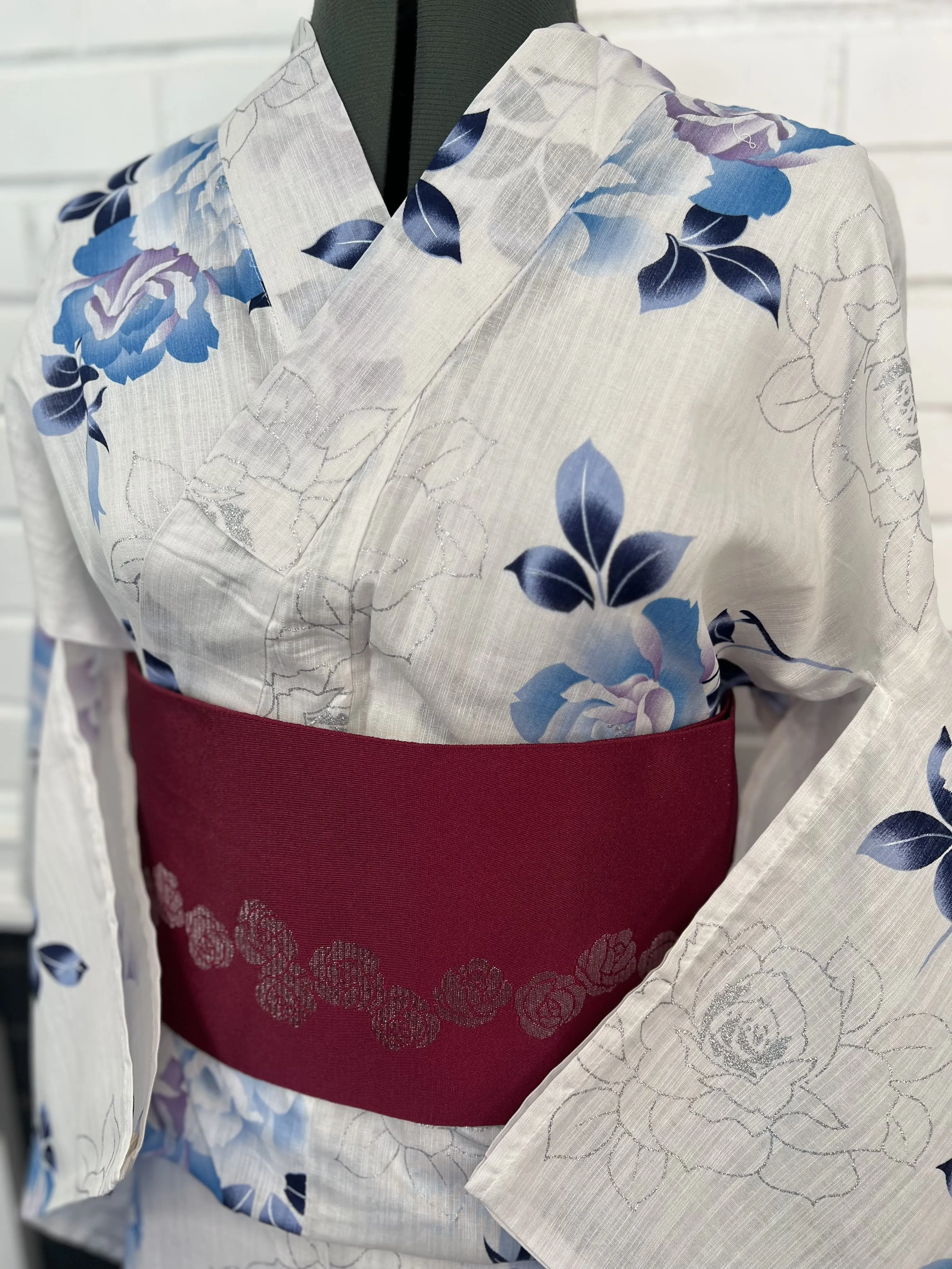 YUKATA and OBI 2 pc set, Size: M, White, Blue and purple with shimmering silver glitter roses, / Japanese Traditional Women's Yukata and Han-haba Obi